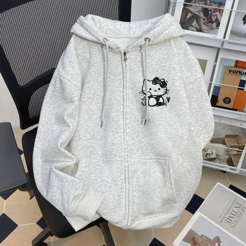 Толстовка Sanrio Hello Kitty на молнии с капюшоном, смесь хлопка, для женщин и студенток, повседневный академический стиль, милый, модный, свободный крой
Толстовка Sanrio Hello Kitty на молнии с капюшоном, смесь хлопка, для женщин и студенток, повседневный академический стиль, милый, модный, свободный крой