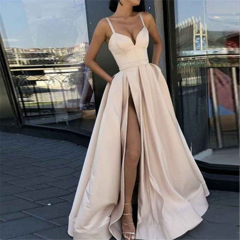 Female Banquet dress 2023 spring new sling slim slit dress Solid color Long skirt dress
Female Banquet dress 2023 spring new sling slim slit dress Solid color Long skirt dress