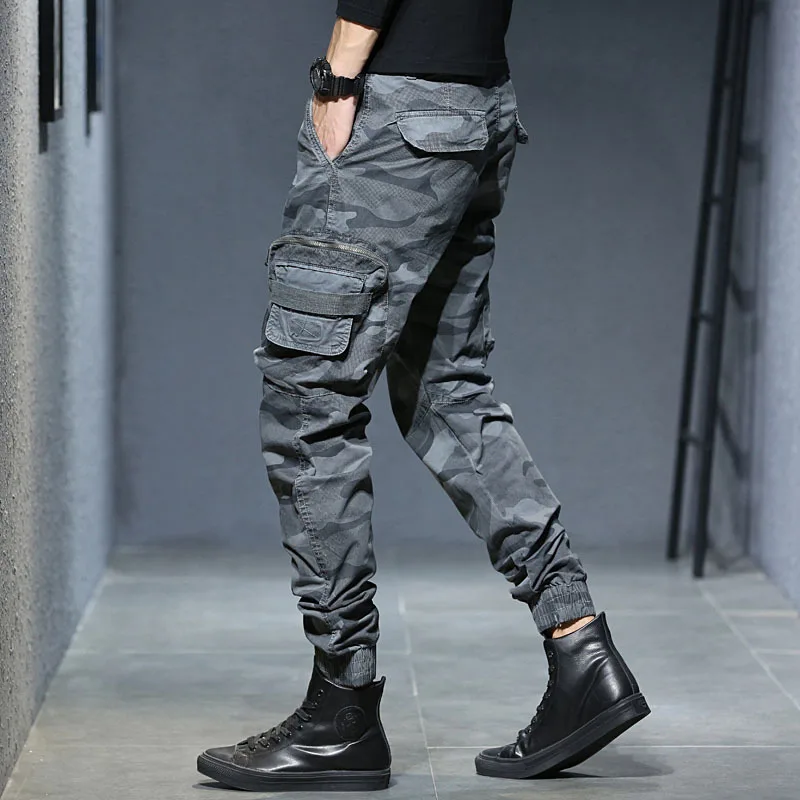 Casual Camouflage Workwear Pants Men's Spring 2023 Loose Trousers Slim Fit Breathable Elastic Waist Long Trousers Trendy
Casual Camouflage Workwear Pants Men's Spring 2023 Loose Trousers Slim Fit Breathable Elastic Waist Long Trousers Trendy