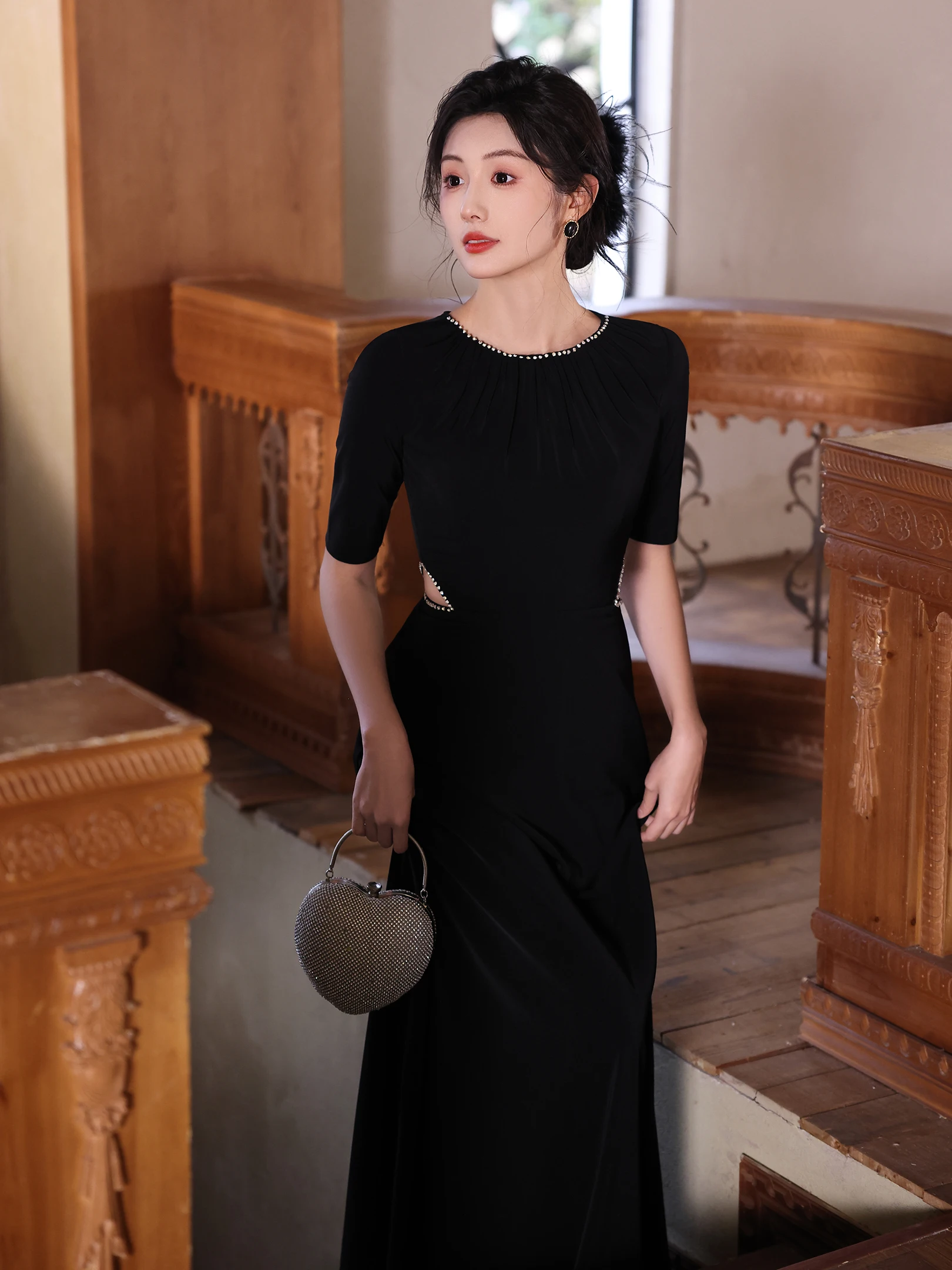 Elegant Black Evening Gown Women's High-End Sensation 2026 New Premium Lightweight Exclusive Hostess Lady Dress Bared Waist
Elegant Black Evening Gown Women's High-End Sensation 2026 New Premium Lightweight Exclusive Hostess Lady Dress Bared Waist