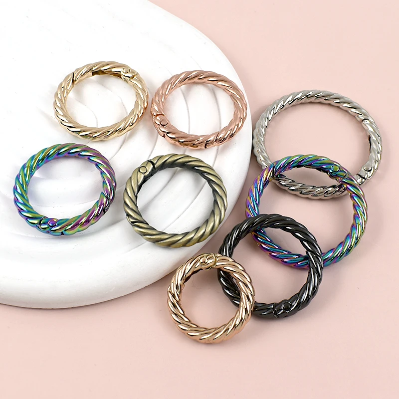 5/10Pcs 20-38mm Metal O Ring Buckle Webbing Strap Spring Clasp Bag Connector Hook Keychain Snap Clasps DIY Sewing Accessories
5/10Pcs 20-38mm Metal O Ring Buckle Webbing Strap Spring Clasp Bag Connector Hook Keychain Snap Clasps DIY Sewing Accessories