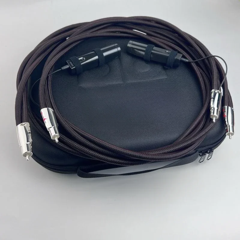 HiFi Audio FireBird Rca Cable Interconnects Solid Pure Silver Core with Red Copper Silver-Plated Plug
HiFi Audio FireBird Rca Cable Interconnects Solid Pure Silver Core with Red Copper Silver-Plated Plug