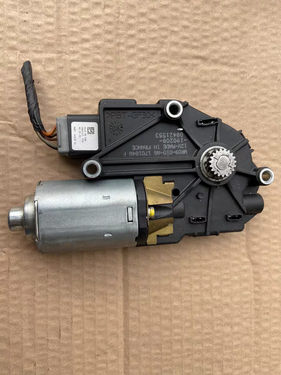 Original Sunroof Glass Motor Assembly WR09010AG For 2007 2008 2009 2010 2011 2012 Kia Sportage WR09-010-AG WR09 010 AG
Original Sunroof Glass Motor Assembly WR09010AG For 2007 2008 2009 2010 2011 2012 Kia Sportage WR09-010-AG WR09 010 AG