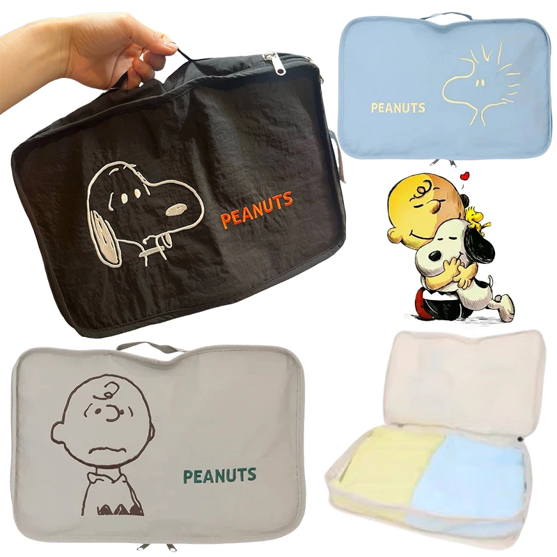 Snoopy Travel Clothing Storage Bag Large Capacity Suitcase Luggage Organizer Handbag Cartoon Anime Portable Luggage Packing Bag 
Snoopy Travel Clothing Storage Bag Large Capacity Suitcase Luggage Organizer Handbag Cartoon Anime Portable Luggage Packing Bag