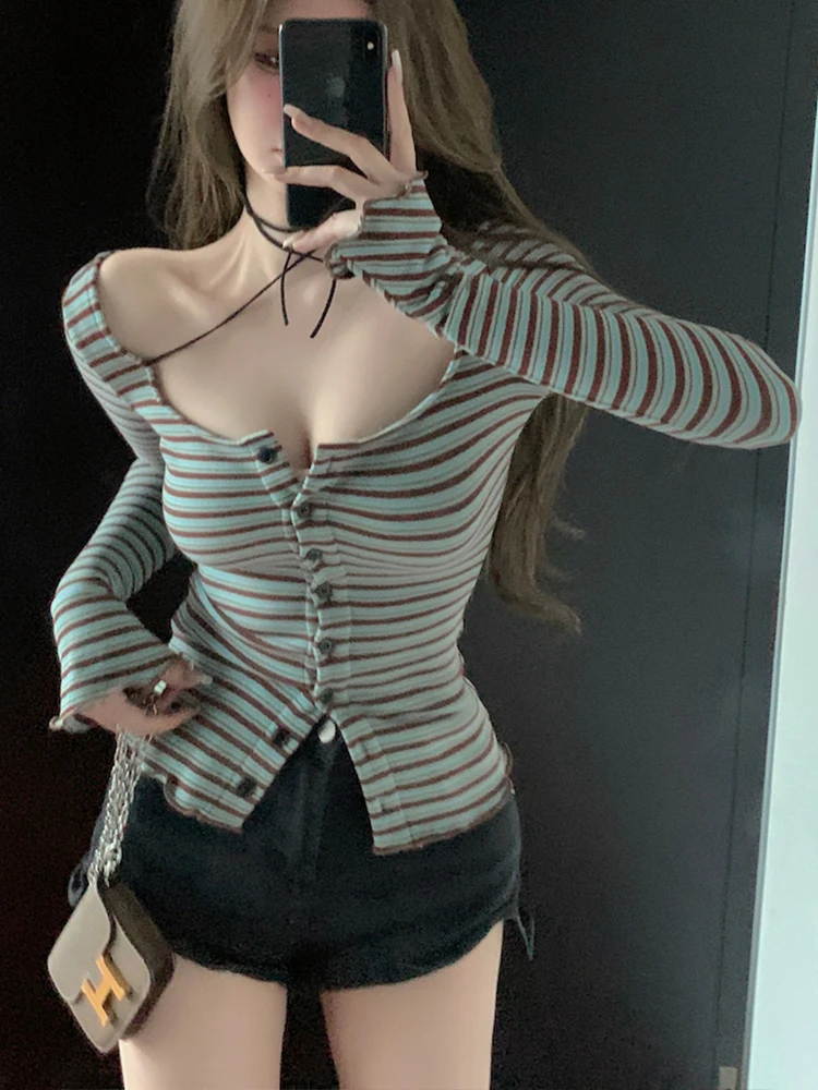 Y2K Striped T Shirt Women Vintage Long Sleeve Top Ladies Sexy Square Collar Crop Tees Female Hotsweet Fashion Slim T-Shirts
Y2K Striped T Shirt Women Vintage Long Sleeve Top Ladies Sexy Square Collar Crop Tees Female Hotsweet Fashion Slim T-Shirts