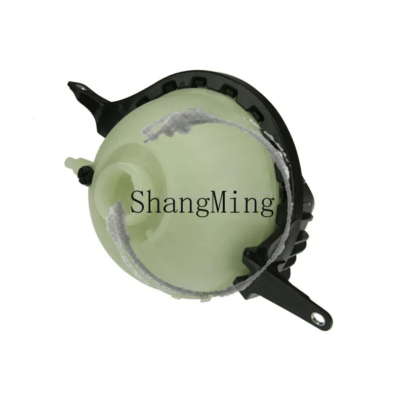 LXY is suitable for 5 series F18N20N52 engine 520 525 528 antifreeze water tank auxiliary water pot expansion pot
LXY is suitable for 5 series F18N20N52 engine 520 525 528 antifreeze water tank auxiliary water pot expansion pot