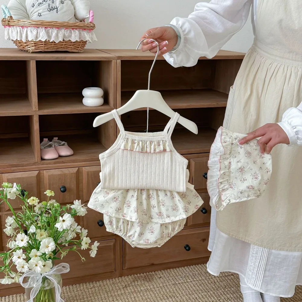 2026 Summer Newborn Baby Girl Clothing Set 0-2Years Cute Infant Sleeveless Tank Tops+Flower Bloomers Hat 3PCS Outfits Clothes
2026 Summer Newborn Baby Girl Clothing Set 0-2Years Cute Infant Sleeveless Tank Tops+Flower Bloomers Hat 3PCS Outfits Clothes