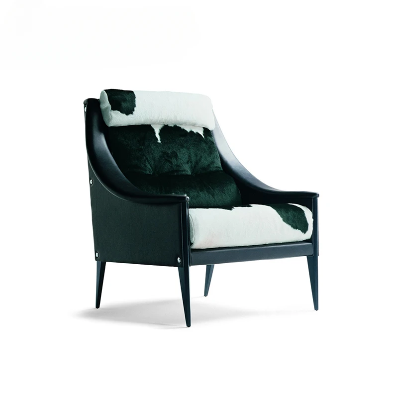 Italian postmodern, neoclassical milk cowhide single armchair, design reception model, room leisure chair
Italian postmodern, neoclassical milk cowhide single armchair, design reception model, room leisure chair