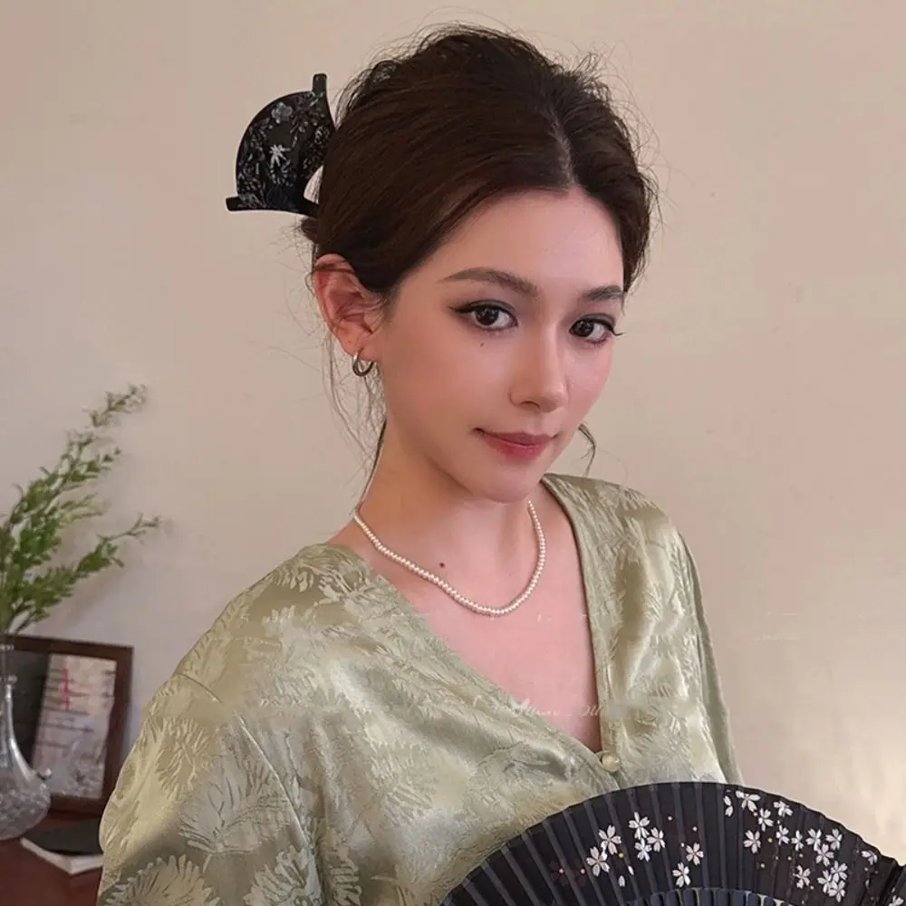 U-shaped Fan Hair Stick Chinese Style Ancient Style Chinese Style Hairpin Girl Hair Accessories Cheongsam Hair Chopstick
U-shaped Fan Hair Stick Chinese Style Ancient Style Chinese Style Hairpin Girl Hair Accessories Cheongsam Hair Chopstick