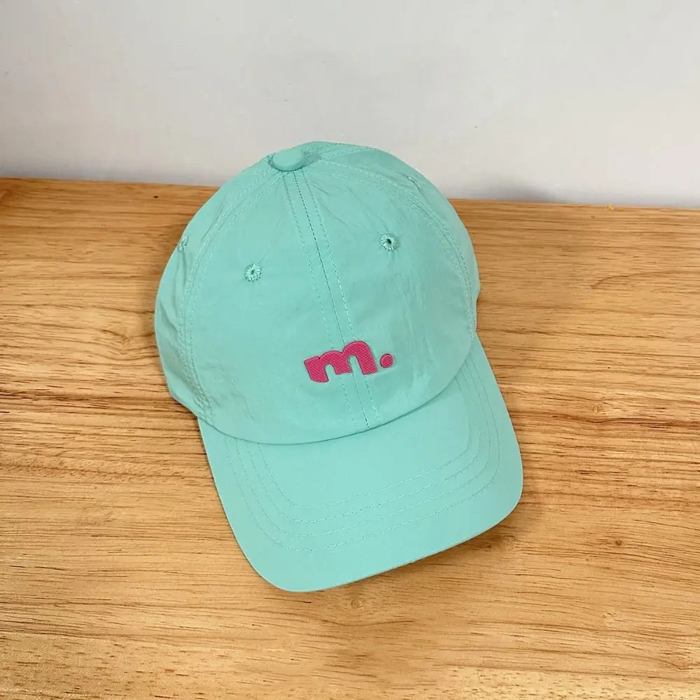 Letter M Children Baseball Hat Embroiderey Candy Color Quick Drying Sun Hat Sunscreen Breathable Teenagers Peaked Cap Boys/girls
Letter M Children Baseball Hat Embroiderey Candy Color Quick Drying Sun Hat Sunscreen Breathable Teenagers Peaked Cap Boys/girls