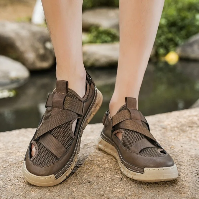 Summer Casual Beach Men's Sandals Hollow Out Breathable Soft Sole Men's Shoes Loose Comfort Outdoor Wading Shoes Tenis Masculino
Summer Casual Beach Men's Sandals Hollow Out Breathable Soft Sole Men's Shoes Loose Comfort Outdoor Wading Shoes Tenis Masculino