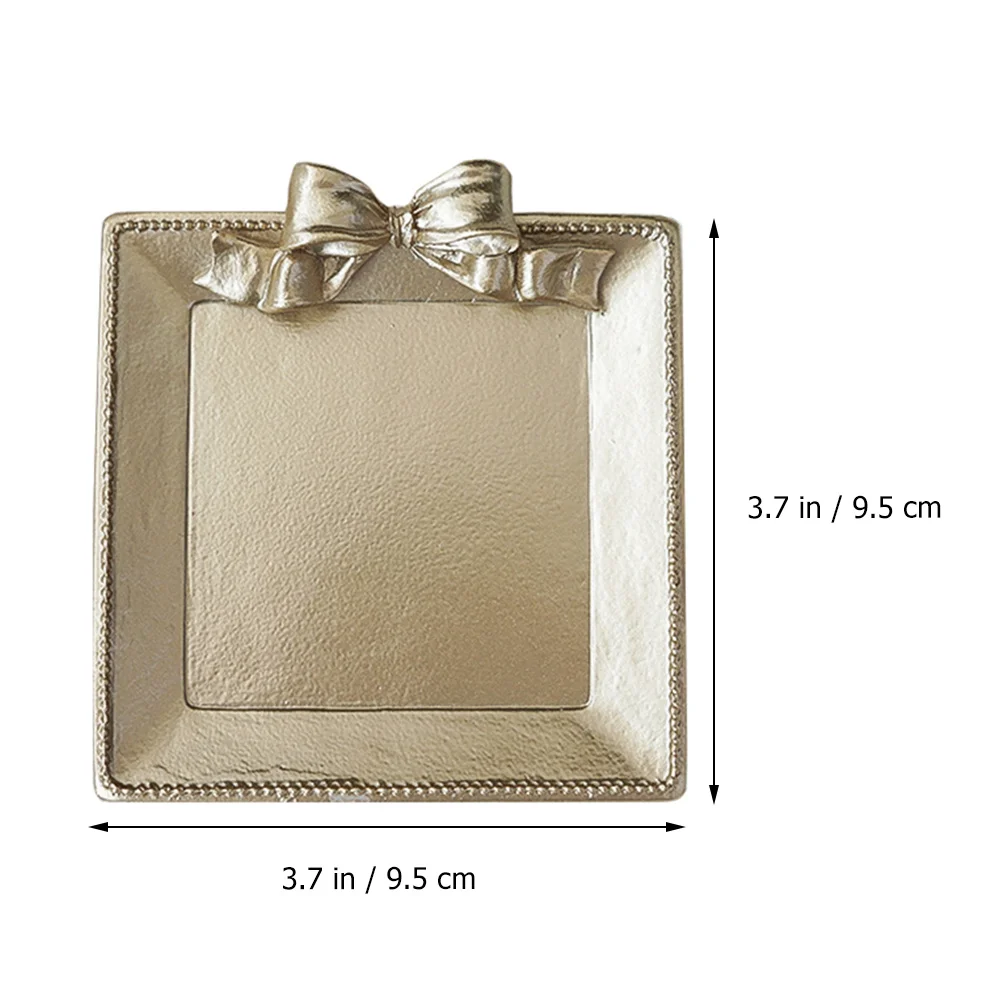 1Set Golden Silver Retro Trays Photo Props Creative Metal Luster Texture Suitable Necklace Rings Hair Clips Storage
1Set Golden Silver Retro Trays Photo Props Creative Metal Luster Texture Suitable Necklace Rings Hair Clips Storage