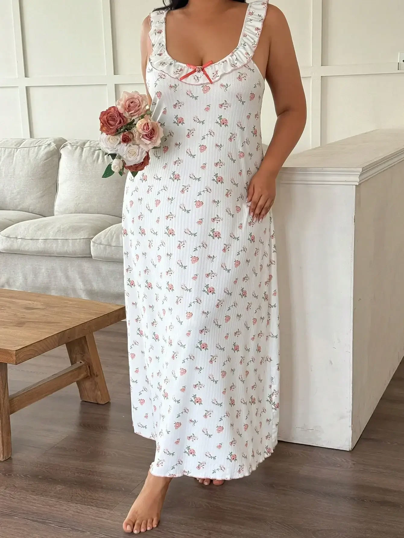 Plus Size Mid-Length Ditsy Floral Lounge Dress/Nightgown Summer Nightgown Long Sleep Dress Floral Nightgown
Plus Size Mid-Length Ditsy Floral Lounge Dress/Nightgown Summer Nightgown Long Sleep Dress Floral Nightgown