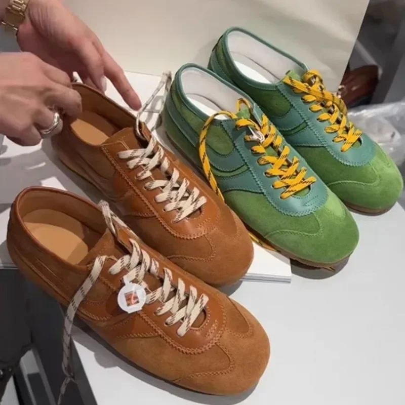 Sneakers for Women Casual Shoes 2025 Autumn Lace-up Breathable Women's Shoes Hot Selling Flat Comfortable Womens Walking Shoes
Sneakers for Women Casual Shoes 2025 Autumn Lace-up Breathable Women's Shoes Hot Selling Flat Comfortable Womens Walking Shoes