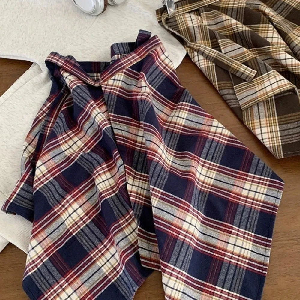 Versatile Irregular Plaid Skirt Hip-hop Underskirt Grid Wrap Skirt Petticoat Lace Up A-line Shortskirt Cool Girls
Versatile Irregular Plaid Skirt Hip-hop Underskirt Grid Wrap Skirt Petticoat Lace Up A-line Shortskirt Cool Girls
