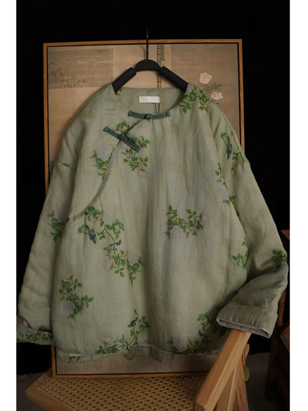 Женское зимнее теплое пальто в китайском стиле в стиле ретро, свободное длинное пальто на пуговицах с цветочным принтом, круглый Ne
Женское зимнее теплое пальто в китайском стиле в стиле ретро, свободное длинное пальто на пуговицах с цветочным принтом, круглый Ne