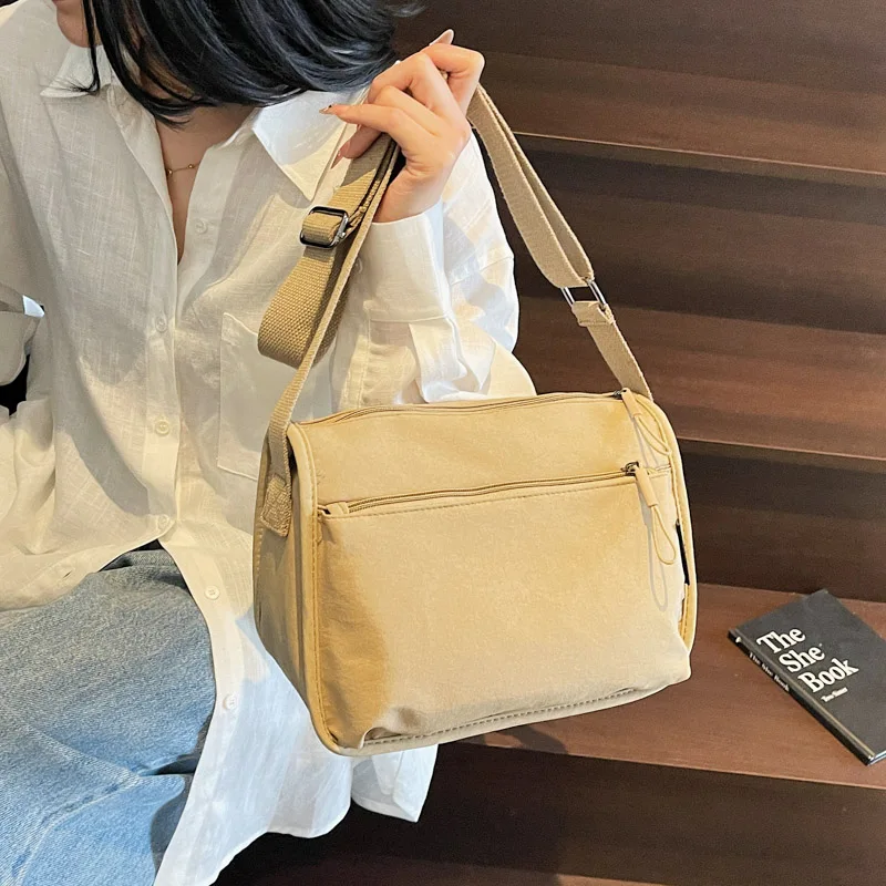 Женская повседневная холщовая сумка-тоут, модная сумка на плечо большой вместимости, легкая прочная сумка для покупок для ежедневного использования, офисных путешествий
Женская повседневная холщовая сумка-тоут, модная сумка на плечо большой вместимости, легкая прочная сумка для покупок для ежедневного использования, офисных путешествий