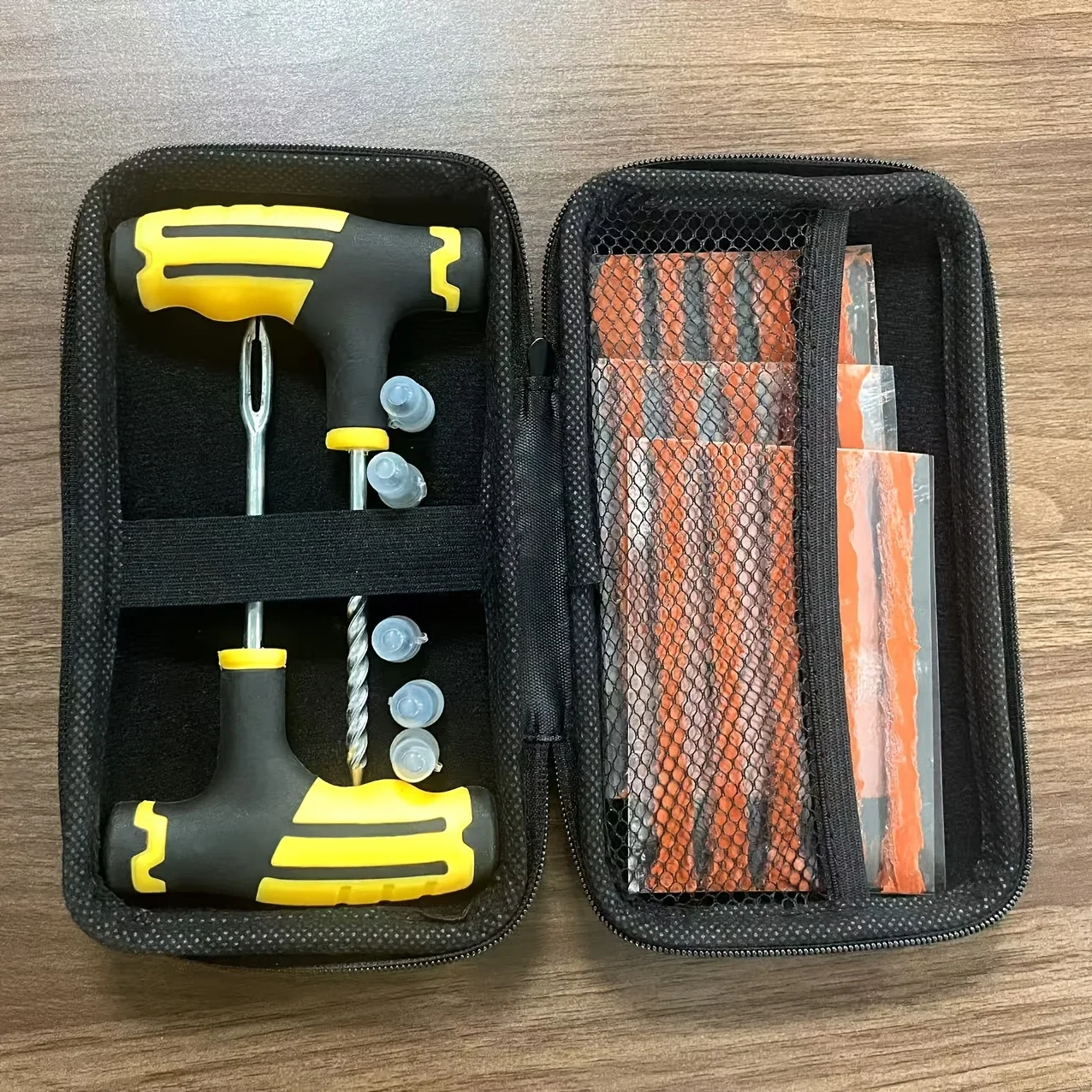 Car Tire Repair Kit, Tire Blowout Plug Tool, Emergency Tire Strip Mixing Glue Repair Tool Kit, Tire Inflator
Car Tire Repair Kit, Tire Blowout Plug Tool, Emergency Tire Strip Mixing Glue Repair Tool Kit, Tire Inflator