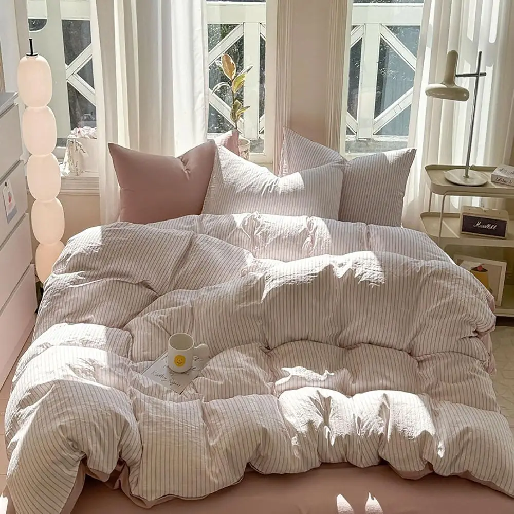 4-Piece Bedding Set Washed Cotton Duvet Cover, Queen Size, Sot Breathable Striped Textured Quilt Cover with Zipper Closure & Tie
4-Piece Bedding Set Washed Cotton Duvet Cover, Queen Size, Sot Breathable Striped Textured Quilt Cover with Zipper Closure & Tie
