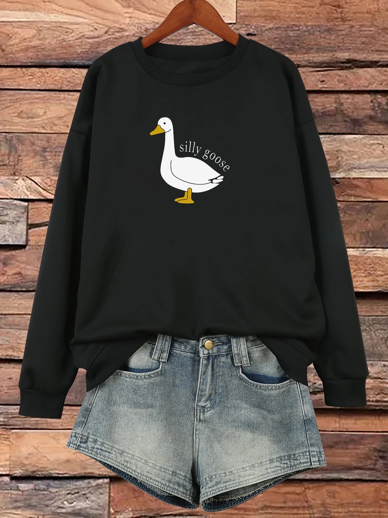 Autumn Winter Casual Sweatshirt, Women's Silly Goose Duck Print Long Sleeve Drop Shoulder Round Neck Sweatshirt
Autumn Winter Casual Sweatshirt, Women's Silly Goose Duck Print Long Sleeve Drop Shoulder Round Neck Sweatshirt