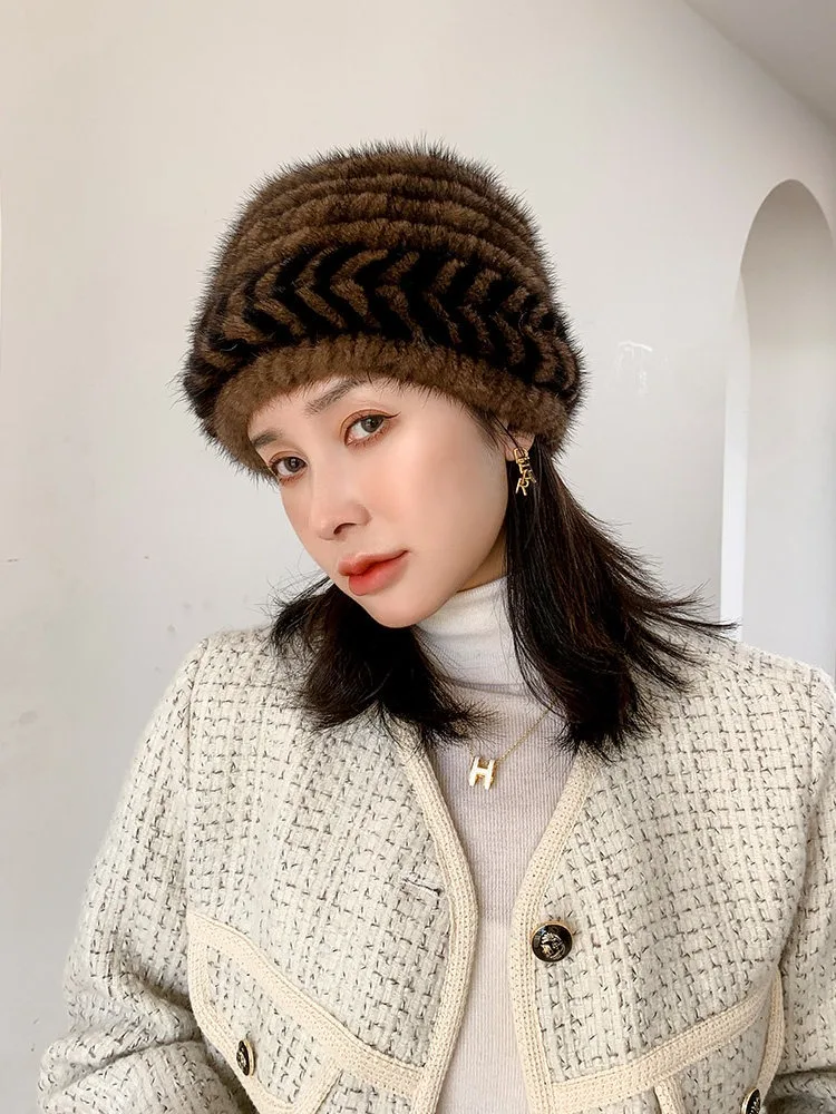 High Quality 100% Genuine Mink Fur Hat Women Winter Warm Knitted Beanie Natural Real Fur Elastic Thick Outdoor Cap
High Quality 100% Genuine Mink Fur Hat Women Winter Warm Knitted Beanie Natural Real Fur Elastic Thick Outdoor Cap