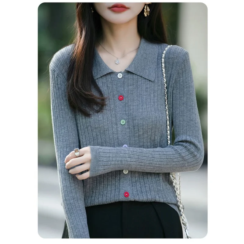 New Autumn Winter Collar Casual Striped Sweater Versatile Long-sleeved Buttoned Cardigan Embroidered
New Autumn Winter Collar Casual Striped Sweater Versatile Long-sleeved Buttoned Cardigan Embroidered