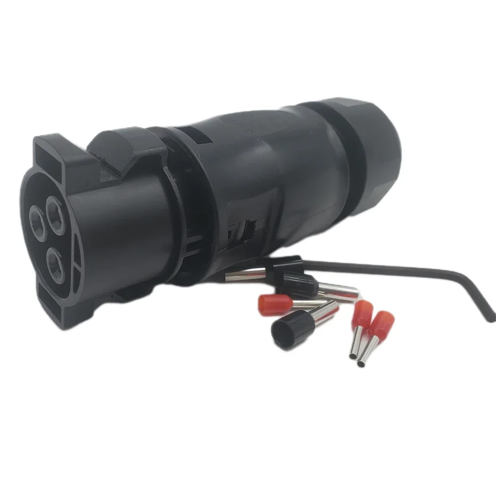 Dustproof and Waterproof 3P Connector Cable for Inverters Designed to Provide High Stability in All Environments
Dustproof and Waterproof 3P Connector Cable for Inverters Designed to Provide High Stability in All Environments