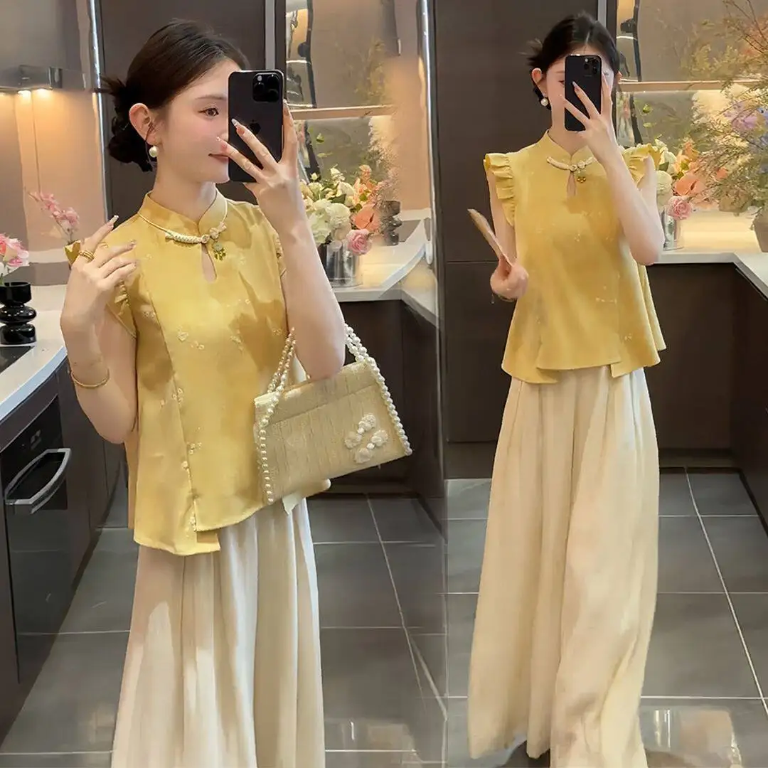 2026 New Korean Version Age Reducing Stylish Top Casual Pants Elegant Women's Two Piece Set
2026 New Korean Version Age Reducing Stylish Top Casual Pants Elegant Women's Two Piece Set