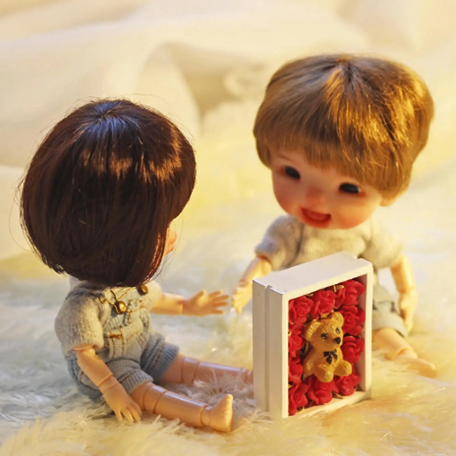 Resin 1/12 Gift Box Dollhouse Tiny Bear Animal DIY Collectibles Decoration
Resin 1/12 Gift Box Dollhouse Tiny Bear Animal DIY Collectibles Decoration