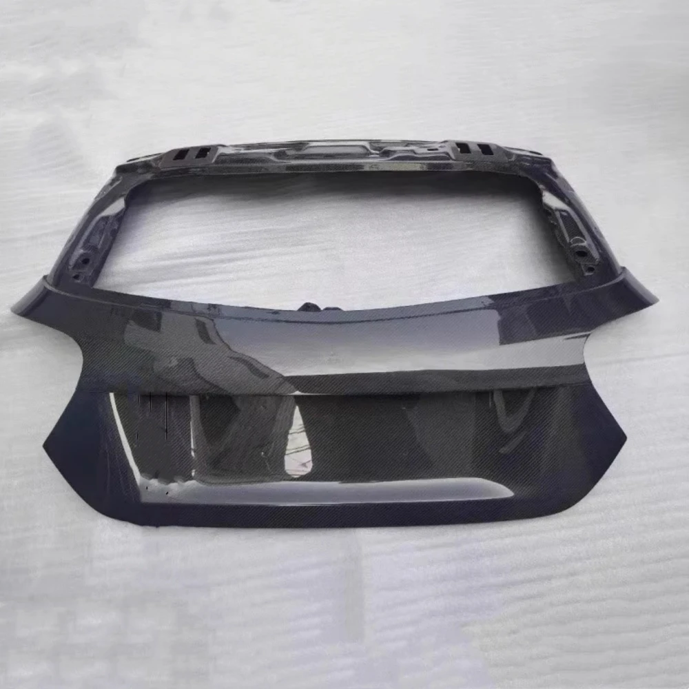 For Mercedes-Benz W176 A45 Carbon Fiber trunk lid Assembly Tail deck lid Trunk cover Auto Accessories
For Mercedes-Benz W176 A45 Carbon Fiber trunk lid Assembly Tail deck lid Trunk cover Auto Accessories