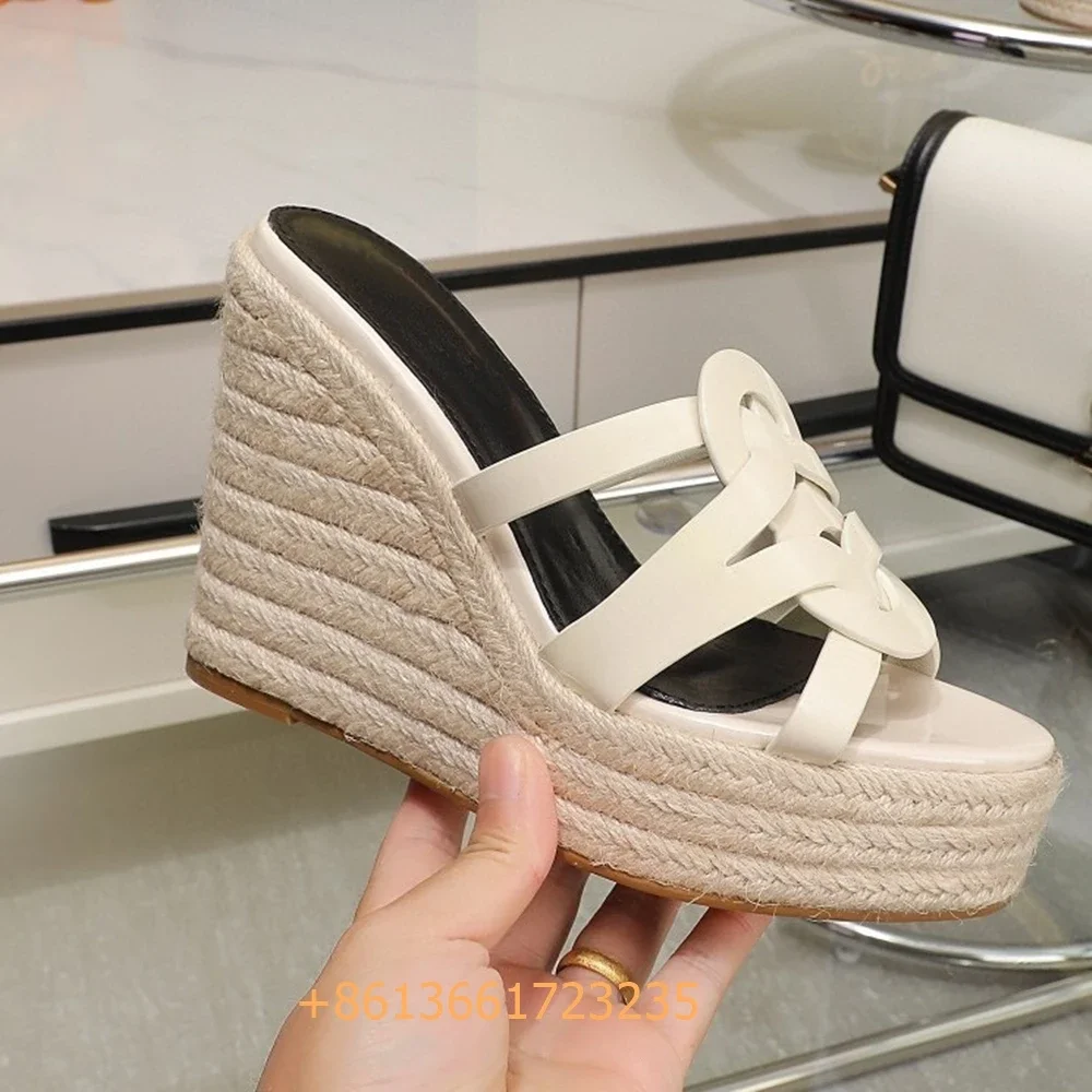 Corss Strap Patent Leather Platform Women Sandals Wedges Espadrilles Slip On Fashion Heels Open Toe 2025 Summer Newest Slides
Corss Strap Patent Leather Platform Women Sandals Wedges Espadrilles Slip On Fashion Heels Open Toe 2025 Summer Newest Slides