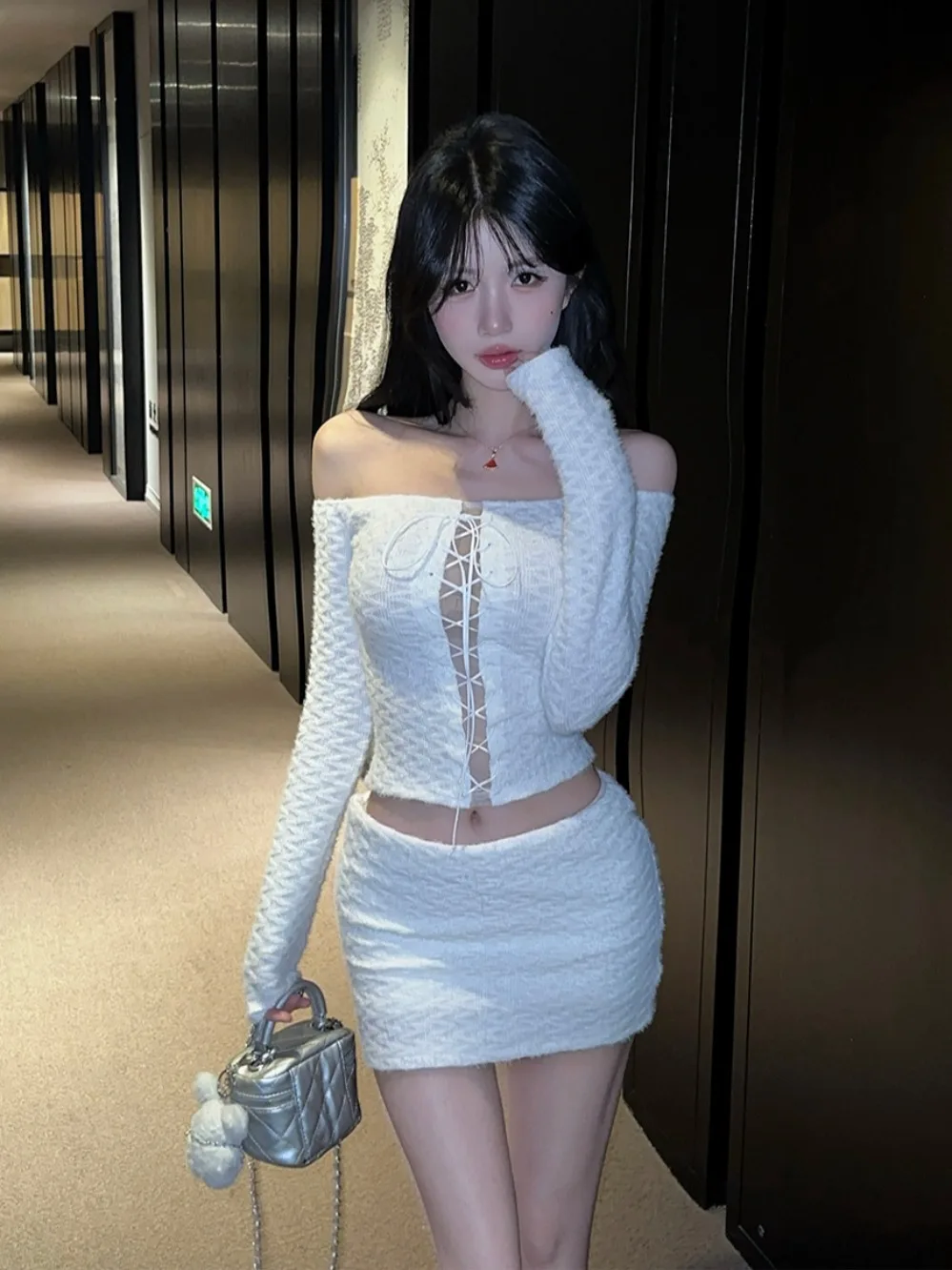 White Long Sve T-irt One oulder Bodycon Dr Women Sexy Set f Skirt Wrap ort Skirt Two Piece Set High Elastici
White Long Sve T-irt One oulder Bodycon Dr Women Sexy Set f Skirt Wrap ort Skirt Two Piece Set High Elastici