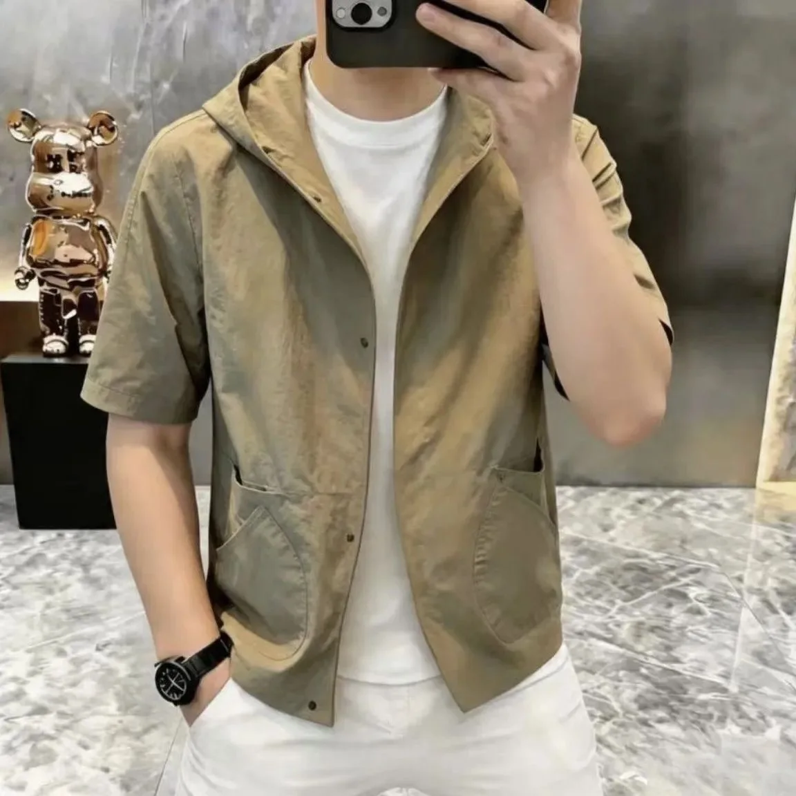 Summer New Fashion Men's Shirt Casual Commute Loose Polyester Fiber Folded Sleeve Hooded Short Sleeve Breathable Thin Model
Summer New Fashion Men's Shirt Casual Commute Loose Polyester Fiber Folded Sleeve Hooded Short Sleeve Breathable Thin Model