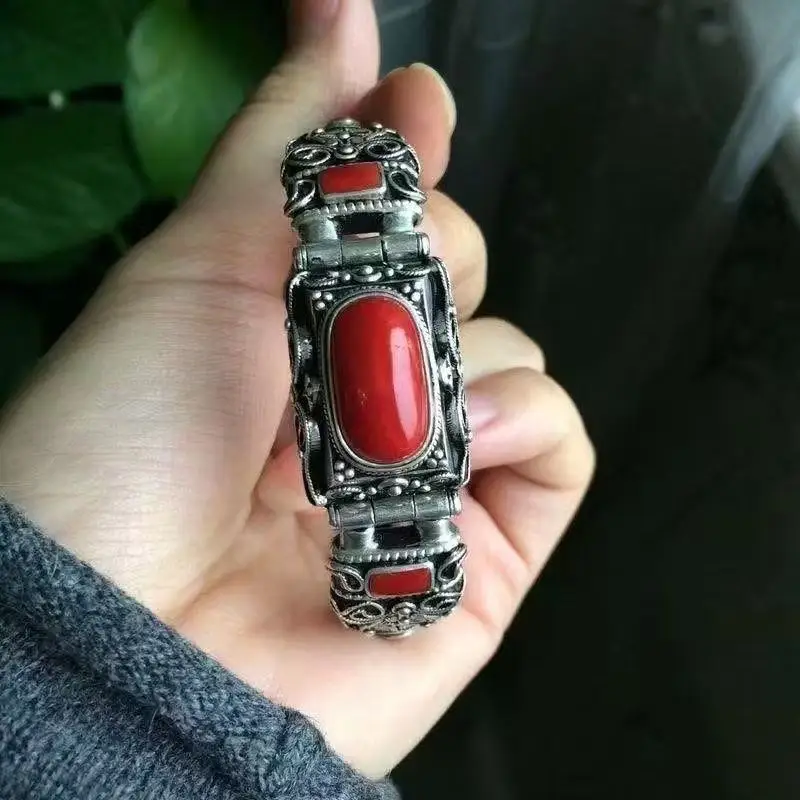 Handmade antique silver jewelry, vintage ruby men's and women's bracelets open bracelet
Handmade antique silver jewelry, vintage ruby men's and women's bracelets open bracelet
