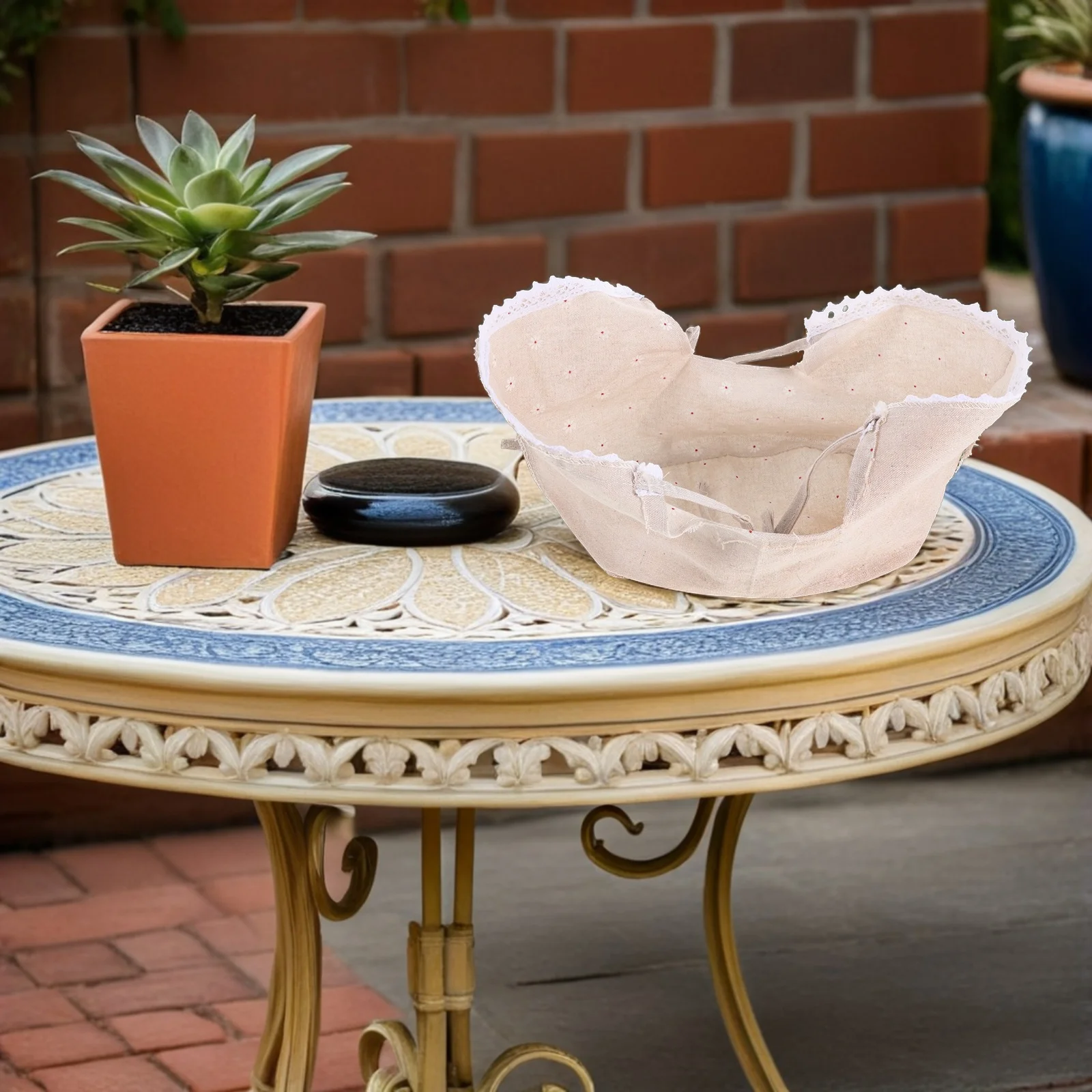 Oval Wicker Basket Fabric Replacement Daisy Pattern Decorative Liners for Picnic Bread Storage Basket Cloth Insert
Oval Wicker Basket Fabric Replacement Daisy Pattern Decorative Liners for Picnic Bread Storage Basket Cloth Insert