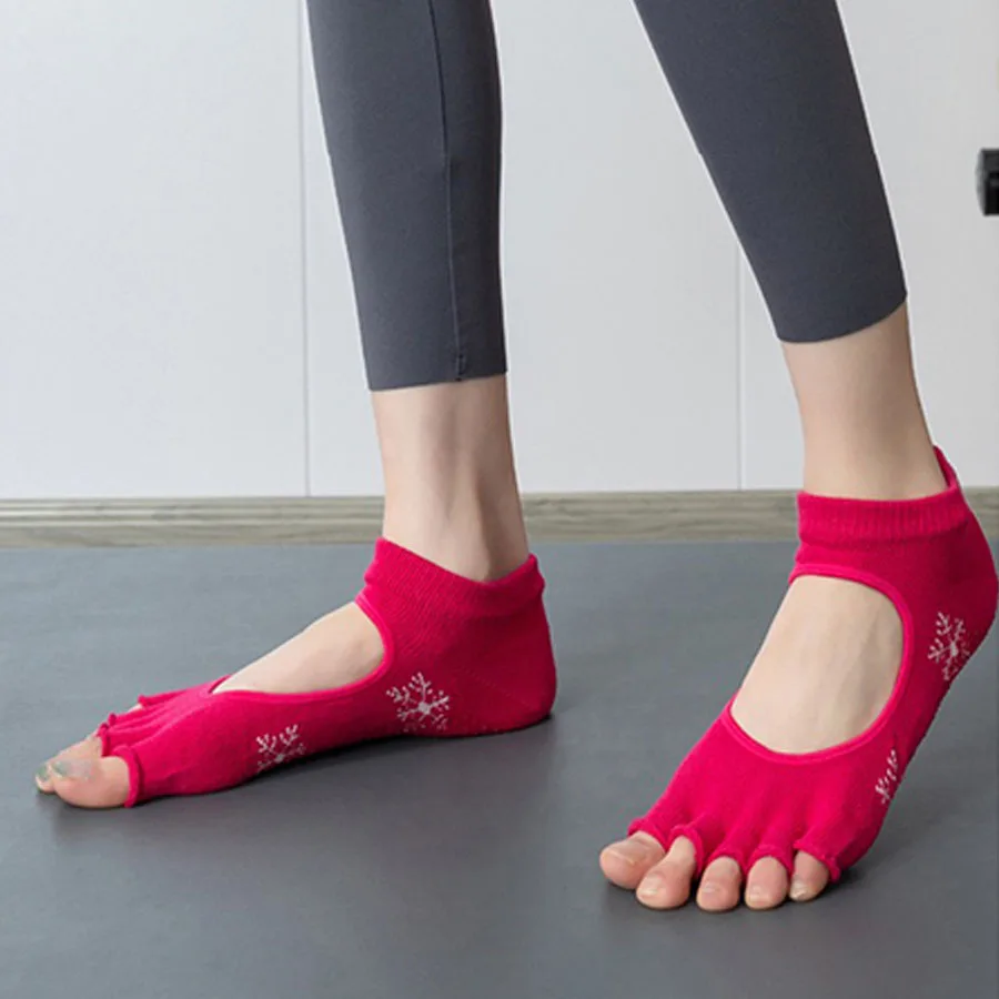 4pair Women’s Yoga Pilates Sport Socks Female Professional Non Slip Grip Open Five Toe Sock Indoor Fitness Training
4pair Women’s Yoga Pilates Sport Socks Female Professional Non Slip Grip Open Five Toe Sock Indoor Fitness Training