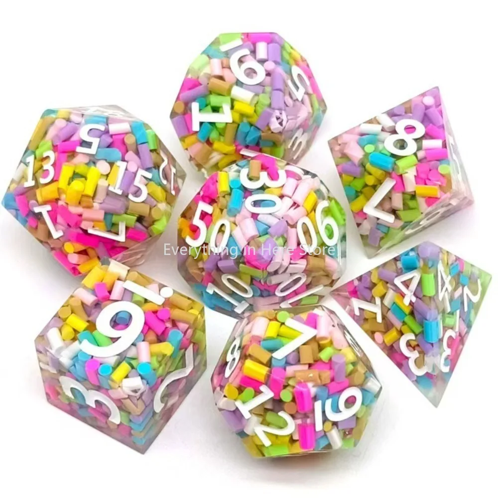 7pcs/set Resin Polyhedral Dice Set for Dungeons & Dragons COC Run Cthulhu Run Board Game Dice Props Game Accessories
7pcs/set Resin Polyhedral Dice Set for Dungeons & Dragons COC Run Cthulhu Run Board Game Dice Props Game Accessories