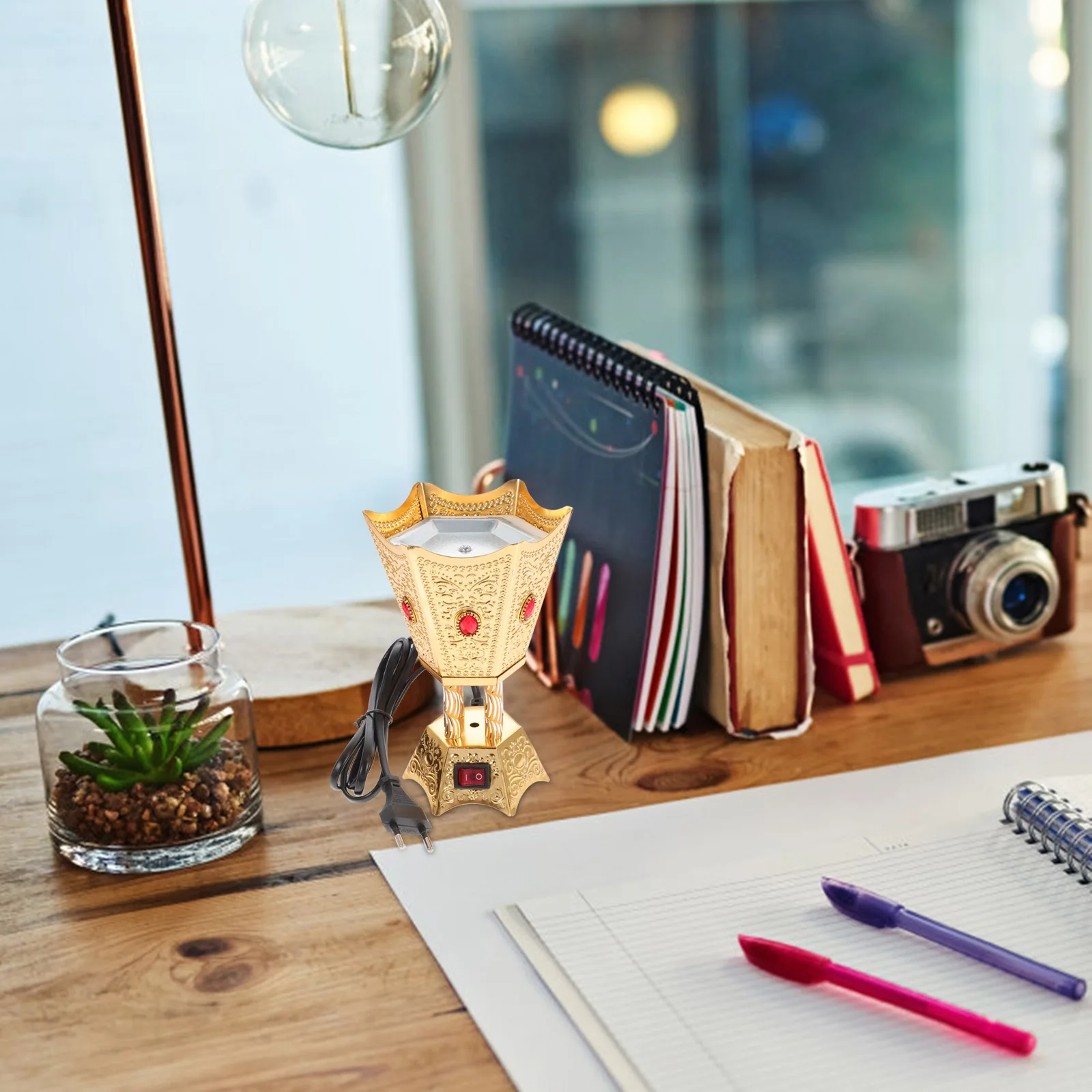 1pcs Electric Incense Burner Retro Iron Art Craft Vintage Desktop Decor For Home Office Yoga Room Aromatherapy Air Purifying
1pcs Electric Incense Burner Retro Iron Art Craft Vintage Desktop Decor For Home Office Yoga Room Aromatherapy Air Purifying