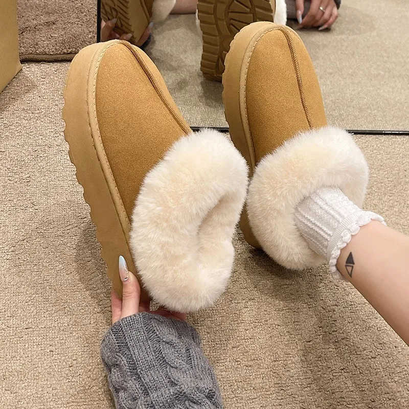 Korean Style Women's Short Snow Boots Thick Bottom Lightweight Winter Fashion Shoes Easy to Wear Cotton Shoes for Casual
Korean Style Women's Short Snow Boots Thick Bottom Lightweight Winter Fashion Shoes Easy to Wear Cotton Shoes for Casual