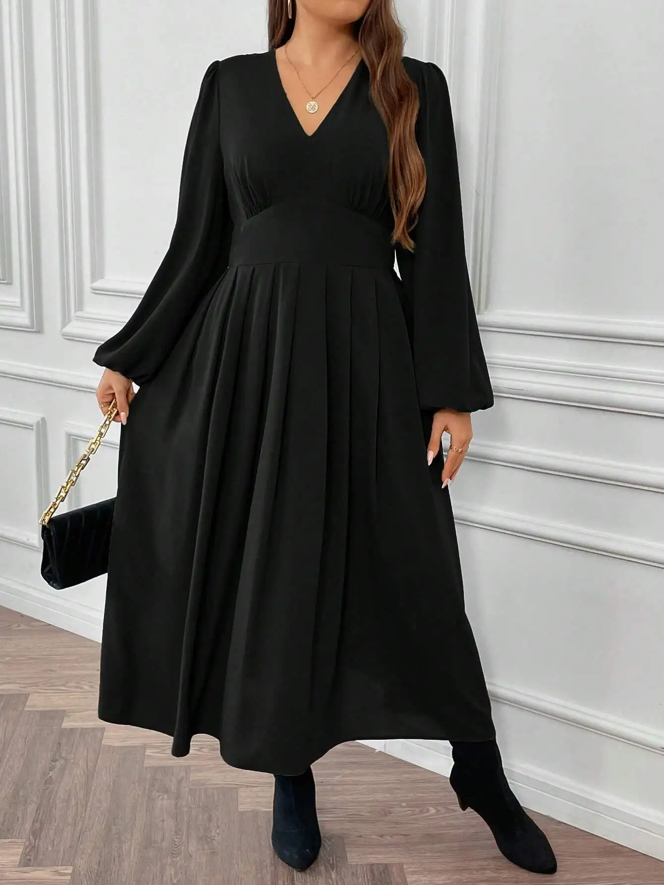 Women's Dress Best seller Plus Size Dress Solid Black V Neck Long Sleeve Waist Slimming Maxi Dress Autumn Winter Formal Gown
Women's Dress Best seller Plus Size Dress Solid Black V Neck Long Sleeve Waist Slimming Maxi Dress Autumn Winter Formal Gown