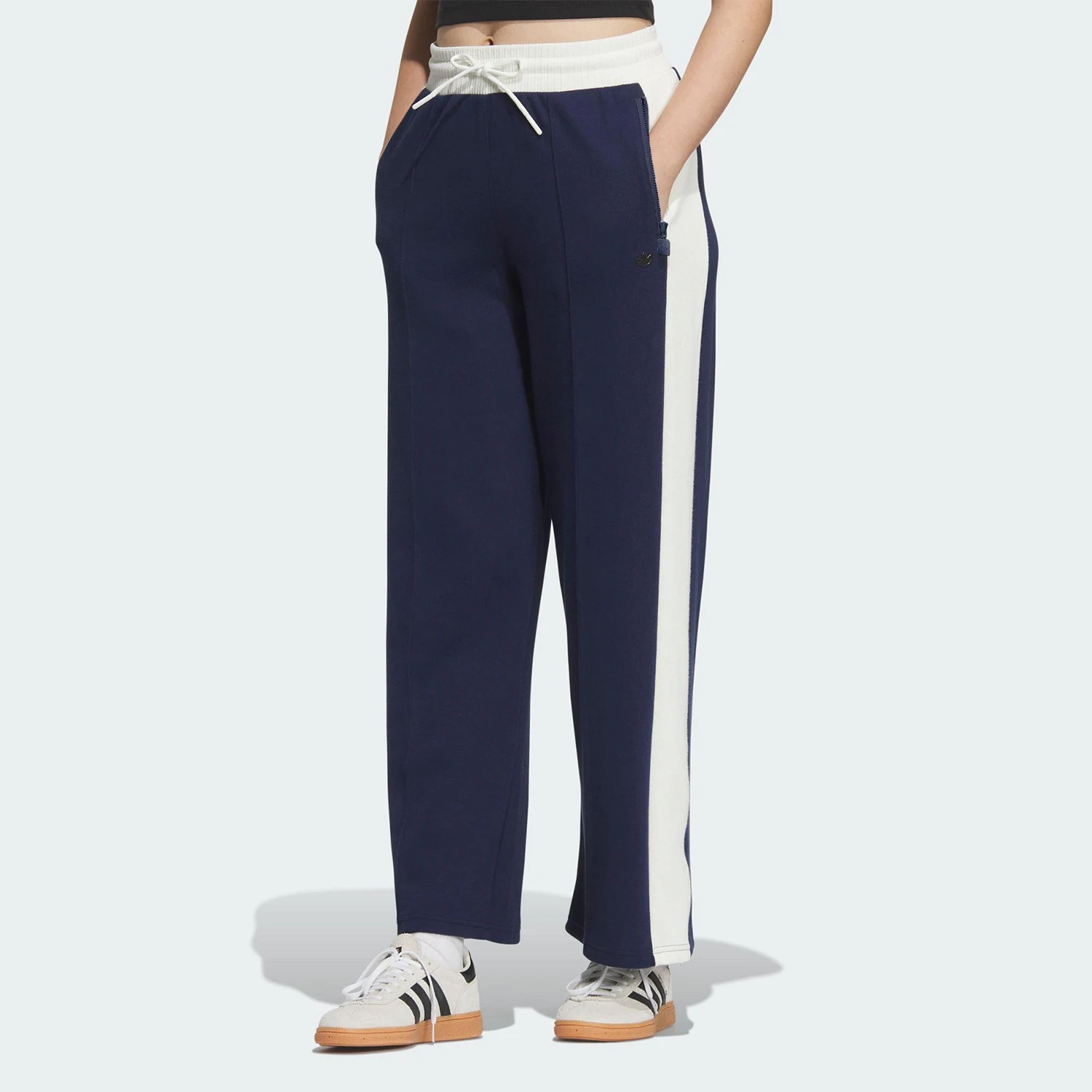 Adidas Official Originals Women's Knitted Loose Wide-Leg Pants JM8020
Adidas Official Originals Women's Knitted Loose Wide-Leg Pants JM8020