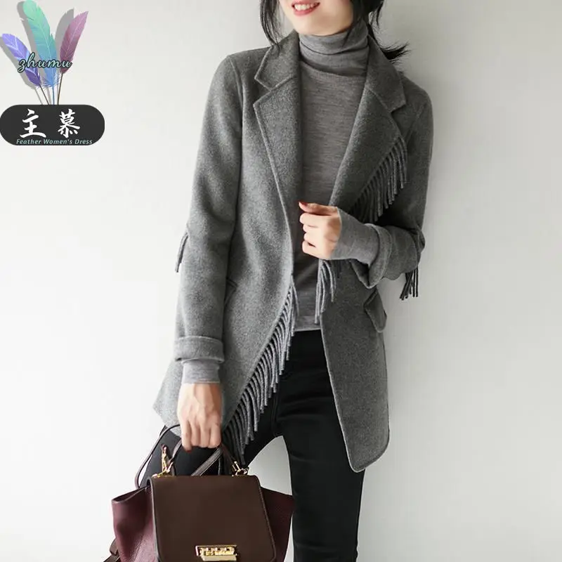Suit women's autumn and winter new temperament tassel fashionable self-cultivation double-sided woolen coat waist
Suit women's autumn and winter new temperament tassel fashionable self-cultivation double-sided woolen coat waist