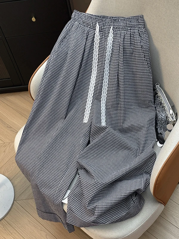 Fashionable Lace Detail Plaid Wide Leg Pants Women Summer Loose Casual Large Size Straight Leg Long Trousers Breathable Cotton
Fashionable Lace Detail Plaid Wide Leg Pants Women Summer Loose Casual Large Size Straight Leg Long Trousers Breathable Cotton