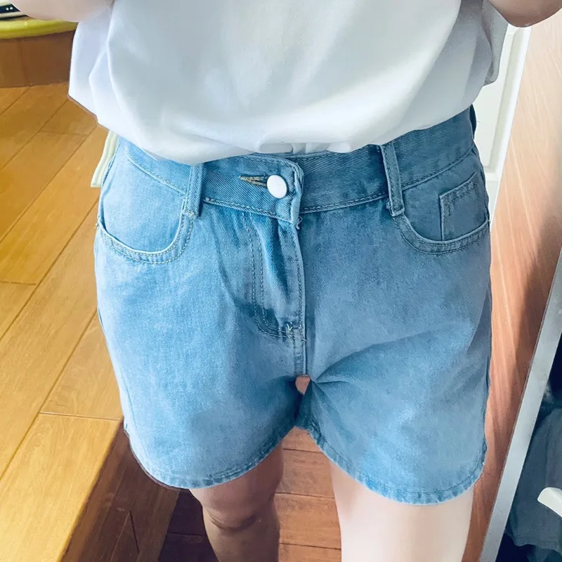 Casual Blue Denim Shorts For Women Summer Korean Fashion High Waist A-line Straight Tube Slimming Wide Leg Short Woman Clothing
Casual Blue Denim Shorts For Women Summer Korean Fashion High Waist A-line Straight Tube Slimming Wide Leg Short Woman Clothing