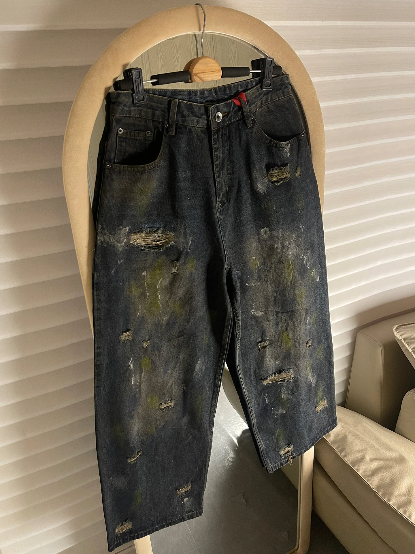 Parisian Sle Men's Distred Denim Jeans American Streetwear Loose Straight Leg Wide Leg Long Pants Ink Splatter Ripped
Parisian Sle Men's Distred Denim Jeans American Streetwear Loose Straight Leg Wide Leg Long Pants Ink Splatter Ripped