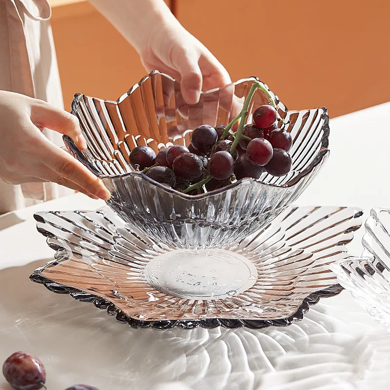 Eight-Star Glass Transparent Fruit Plate Snack Bowl Home Living Room Coffee Table Modern Creative Decoration Kitchen Tableware
Eight-Star Glass Transparent Fruit Plate Snack Bowl Home Living Room Coffee Table Modern Creative Decoration Kitchen Tableware