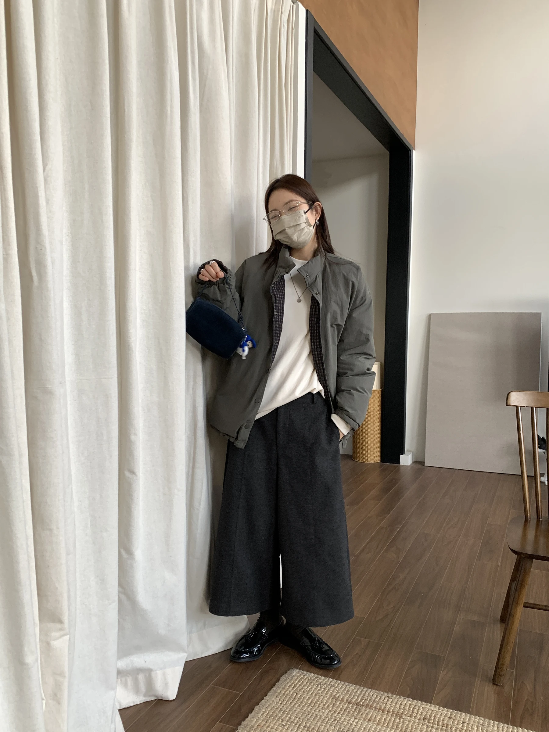 NIZONDAYS Casual Wool Wide Leg Pants Straight Cut Women's Leisure Trousers Simple Daily Natural Waist Zipper Polyester Blend
NIZONDAYS Casual Wool Wide Leg Pants Straight Cut Women's Leisure Trousers Simple Daily Natural Waist Zipper Polyester Blend