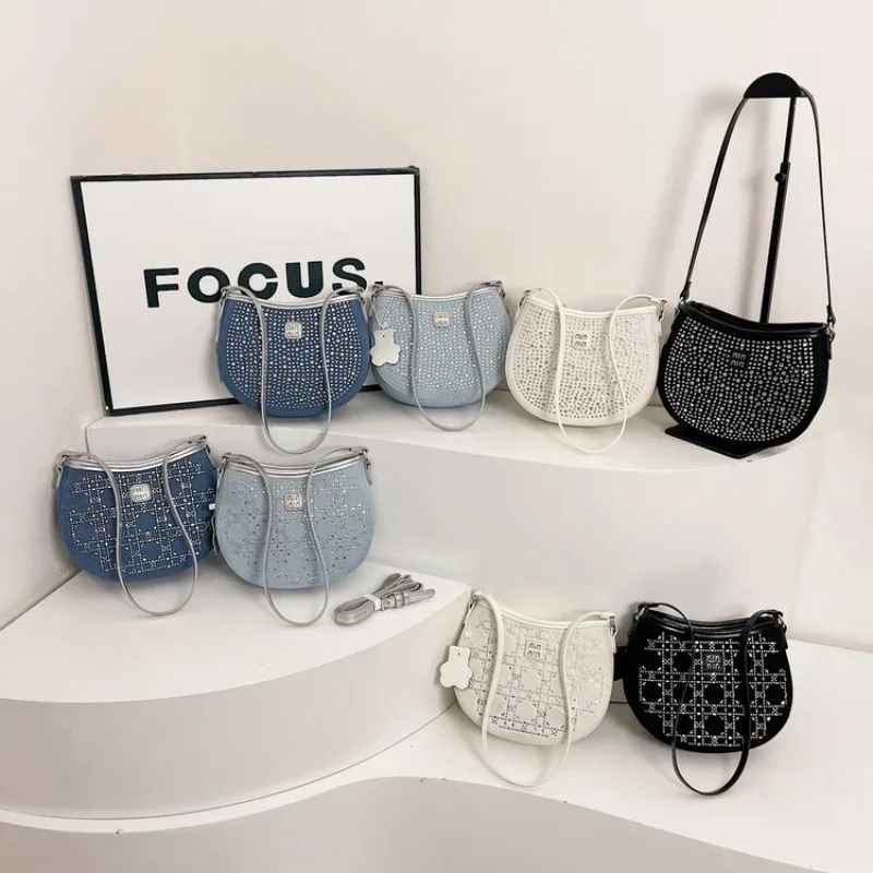 Casual Vintage Diaper Bag Trendy Letter Logo Satchel Best Superstar Show Handbag Luxury Minimalist Shopper For Ladies Women
Casual Vintage Diaper Bag Trendy Letter Logo Satchel Best Superstar Show Handbag Luxury Minimalist Shopper For Ladies Women