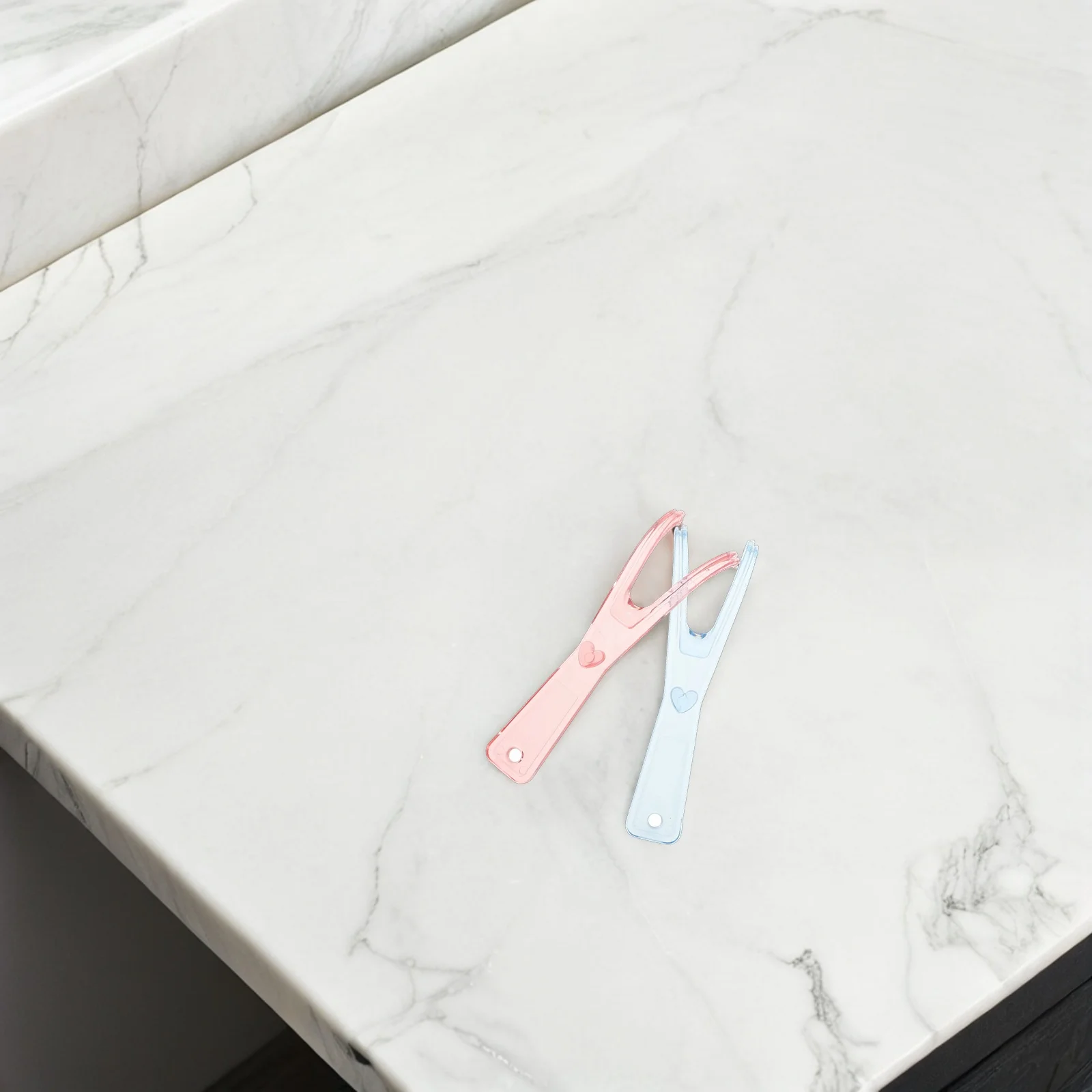 2pcs Dental Floss Holder Pp Material Non-Slip Grip Easy Back Teeth Access Grooved Prongs Floss Pick Rack For Oral Care Dental
2pcs Dental Floss Holder Pp Material Non-Slip Grip Easy Back Teeth Access Grooved Prongs Floss Pick Rack For Oral Care Dental