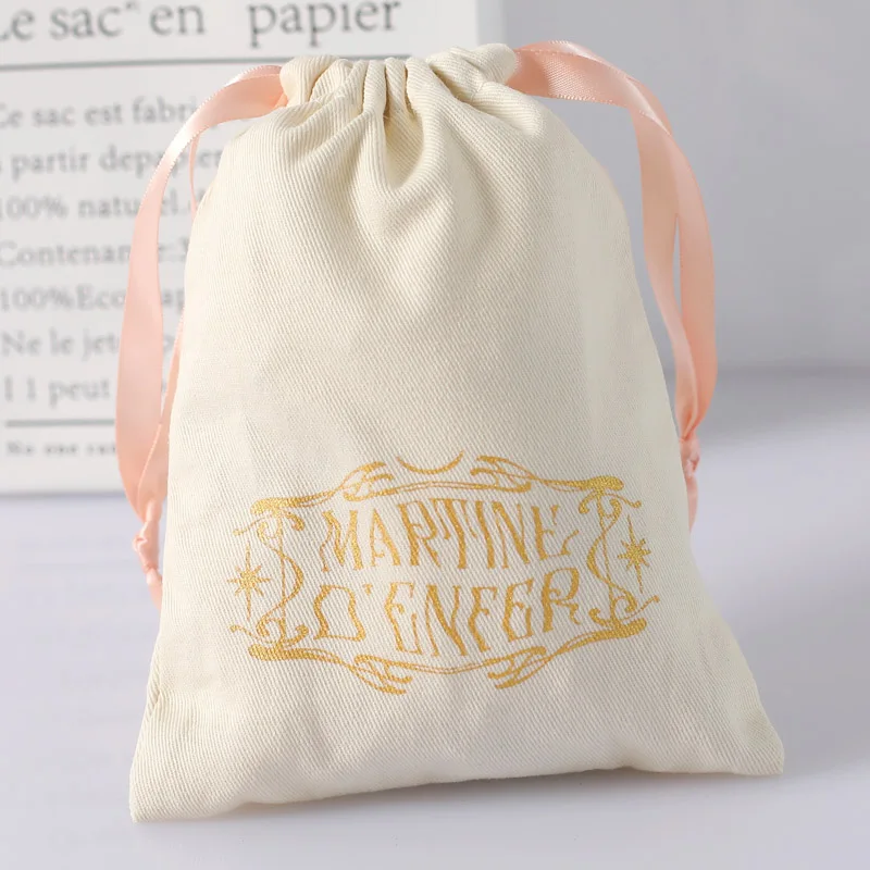Twill Canva Drawstring Bags Custom Logo Reusable Skincare Cosmetic Brush Packing Cotton Dust Bag
Twill Canva Drawstring Bags Custom Logo Reusable Skincare Cosmetic Brush Packing Cotton Dust Bag